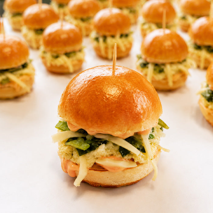 Mini Green Eggs Burgers (24 pieces)
